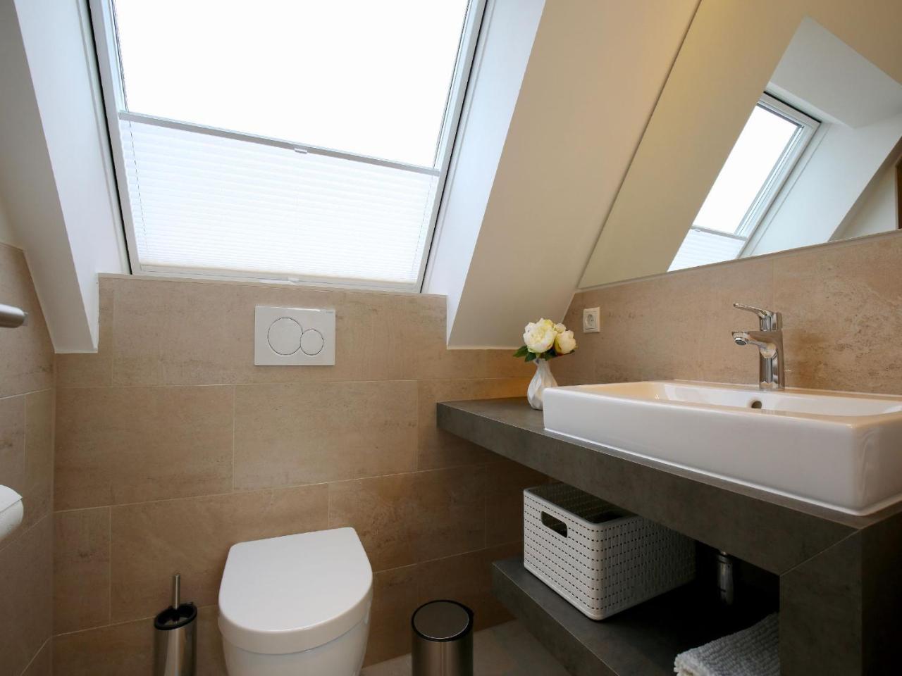 Charlotte 48 - Wunderschöne Ferienwohnung mit Balkon und Sauna Wangerooge Exterior foto