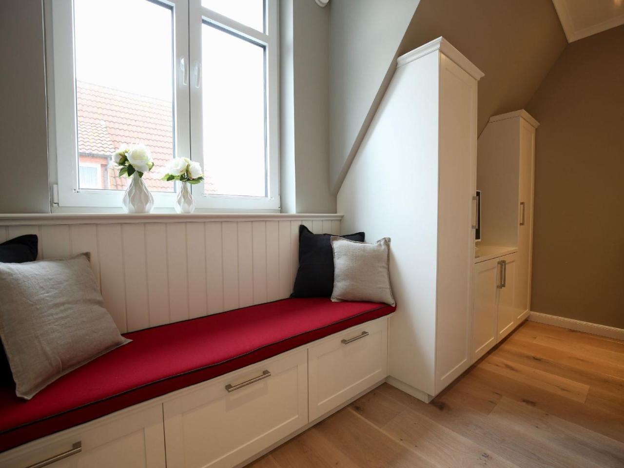 Charlotte 48 - Wunderschöne Ferienwohnung mit Balkon und Sauna Wangerooge Exterior foto